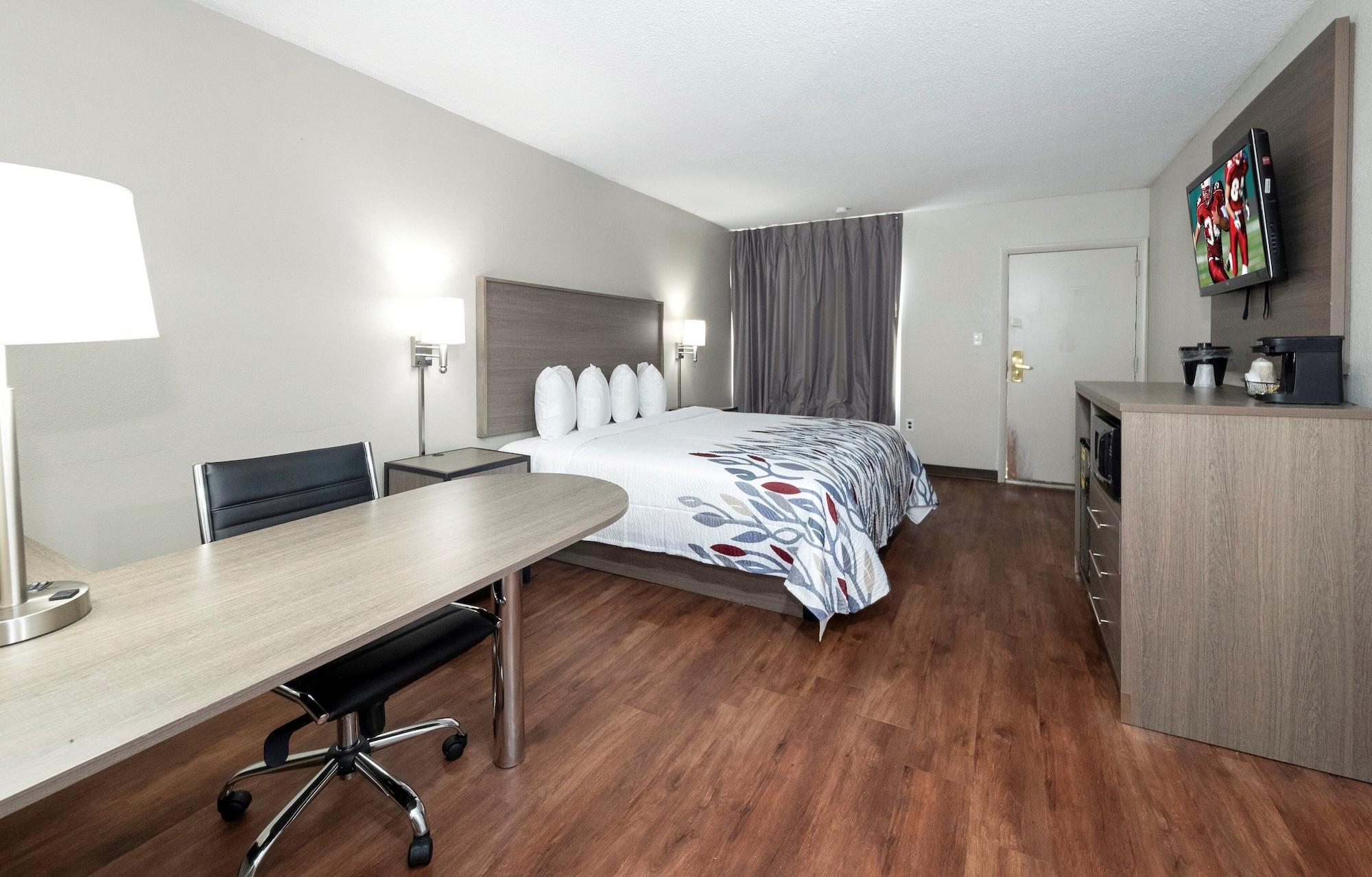 Red Roof Inn Petersburg - Fort Lee Bagian luar foto